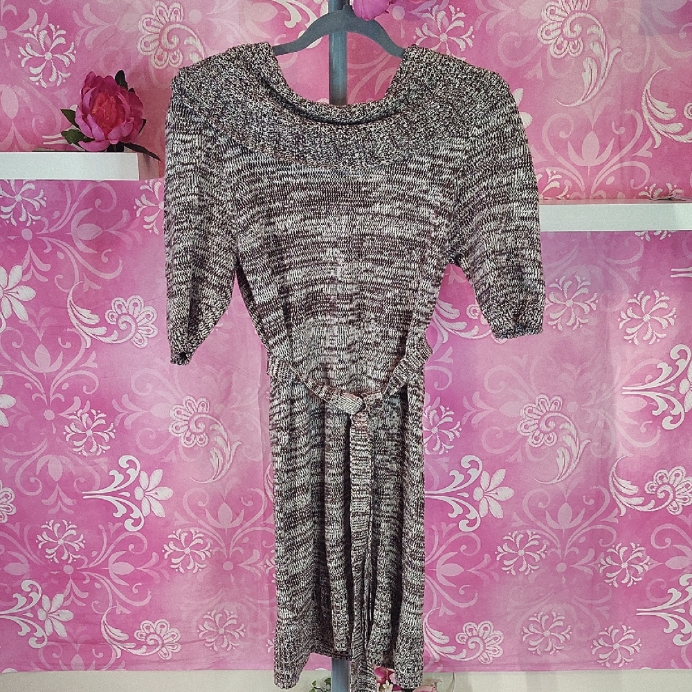 Mudd Long Sleeve Knit Dress in Black and Gray